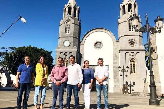 El PSOE desarrolla una apretada agenda por toda la ciudad (Foto TA)